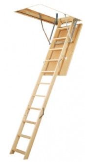 лестница с деревянной лестницей