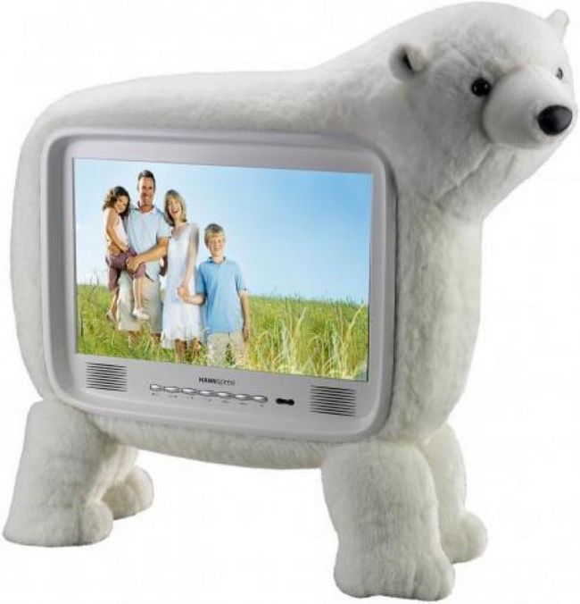 Белый медведь как телевизор