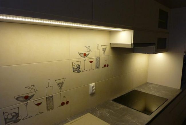 Освещение кухни - светодиодная лента