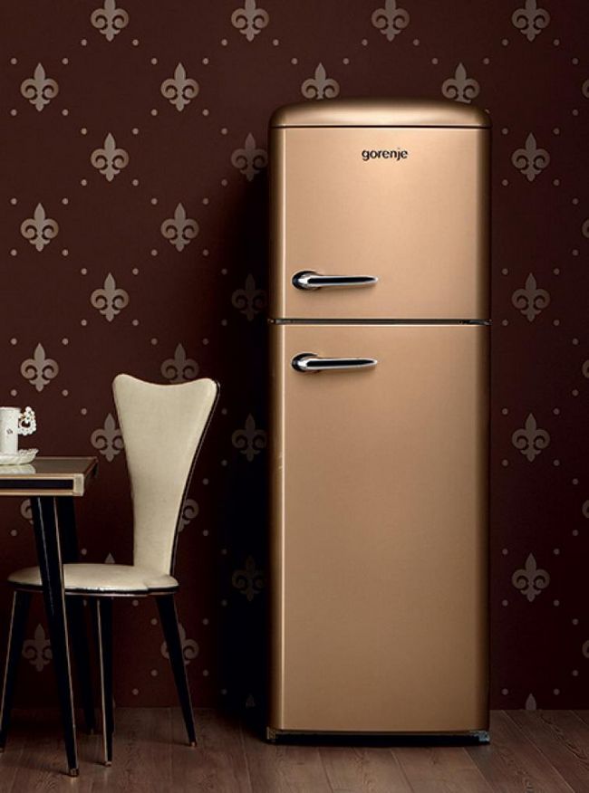 Холодильник в стиле ретро