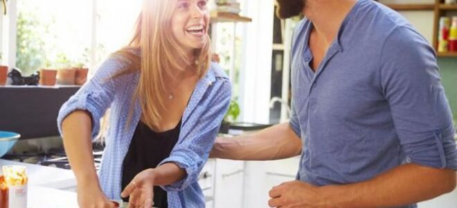 Эти трюки облегчают приготовление пищи. Что делать, если суп слишком солен?