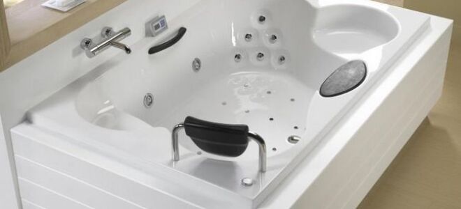Горячая ванна — стоит покупать и как заботиться о чистоте такого оборудования