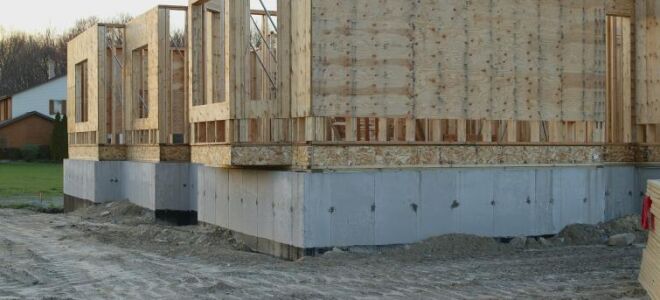 Скелетные дома и угроза пожара, ветра и наводнения